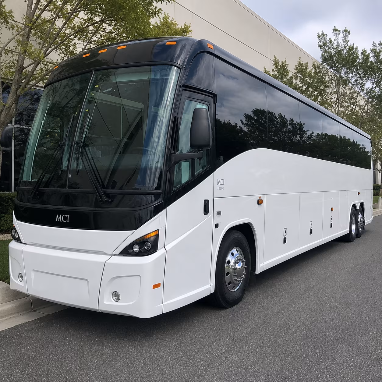 government staff shuttles between new haven and hartford on i 91