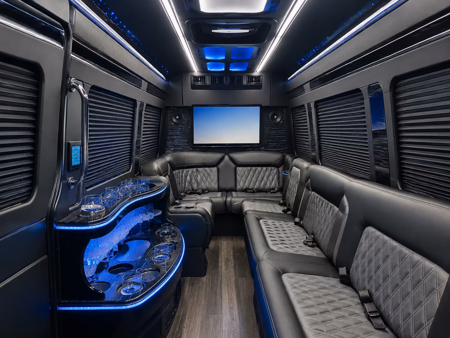 t f green airport pvd and providence area airport transfers from new haven